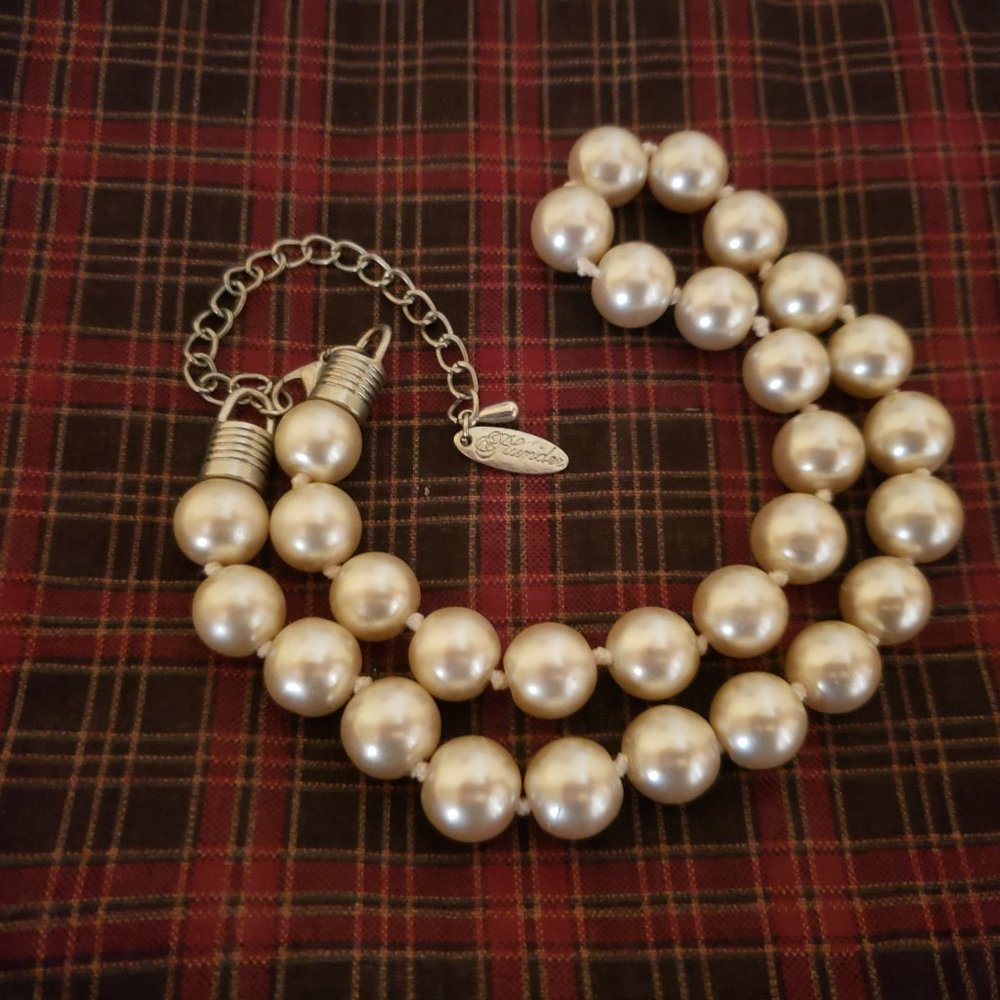 Plunder necklace